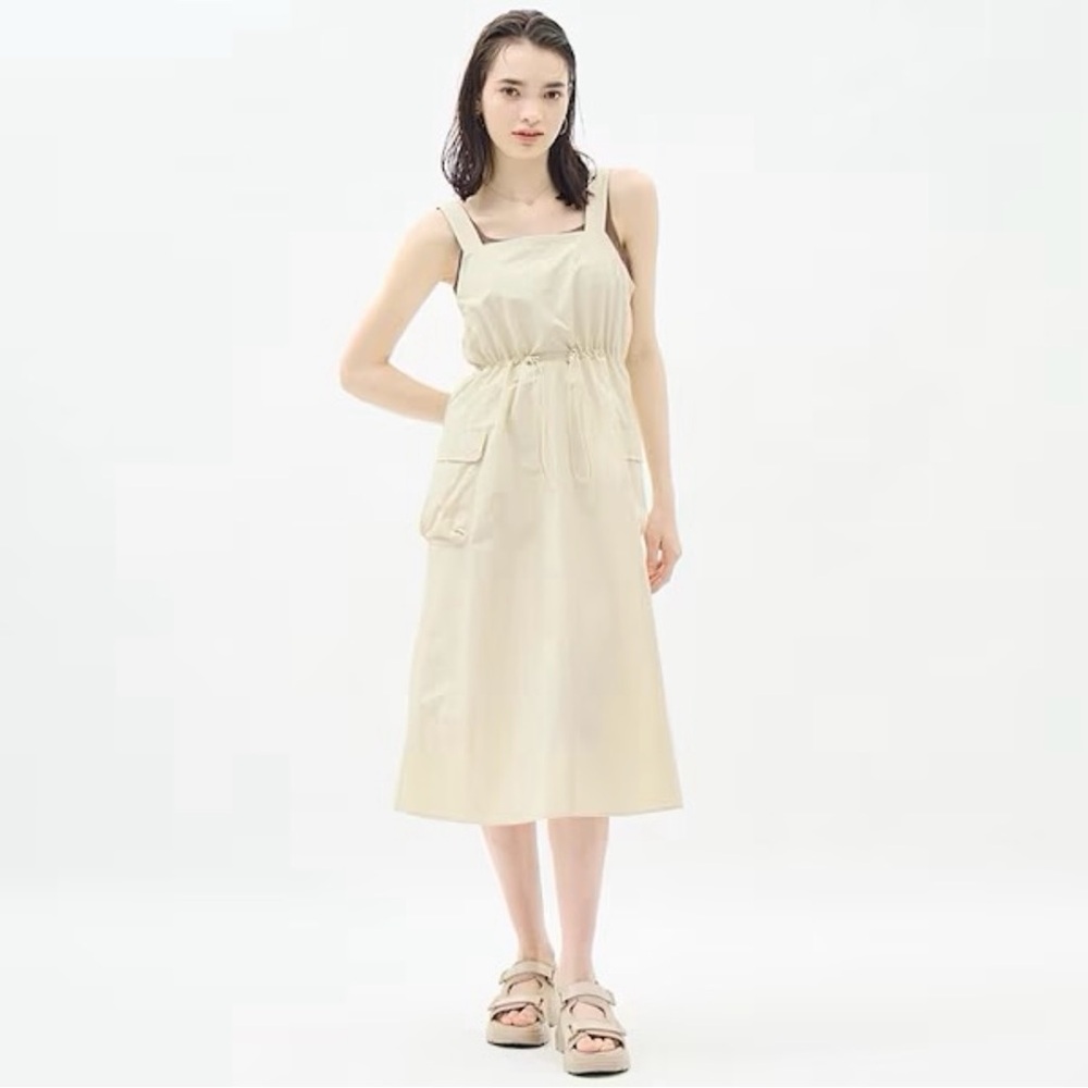 GU Japan Tech Jumper Dress XL
